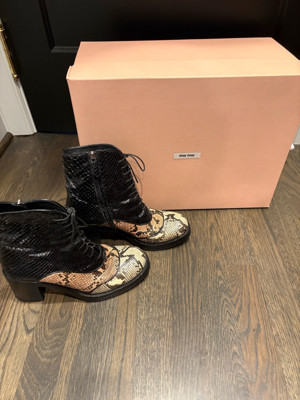 Miu Miu rocker chic real  Python Lace-Up Ankle Boots chunky heel size 37 Italy
